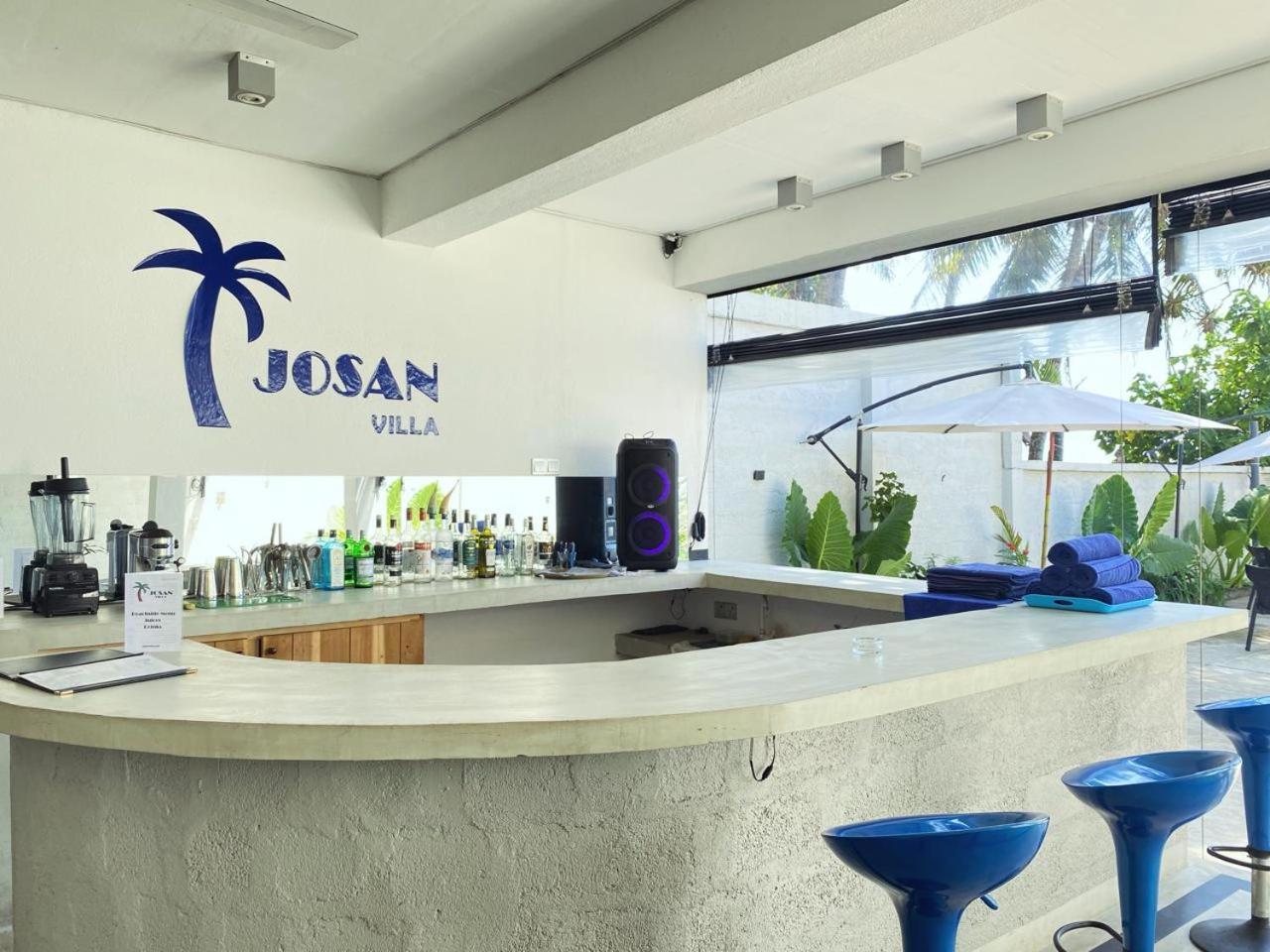 Josan Villa With A Glorious Beach And Sea View Habaraduwa Экстерьер фото