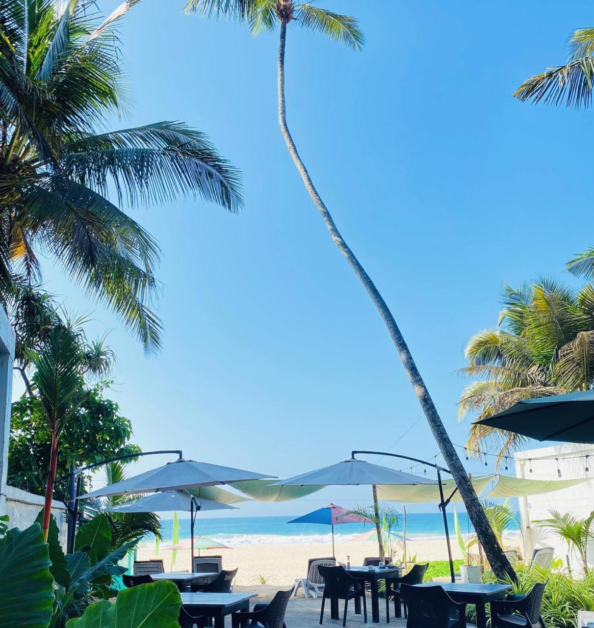 Josan Villa With A Glorious Beach And Sea View Habaraduwa Экстерьер фото